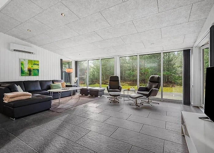 Bv324-blavand-kallesmaerskvej-15 Feriehus *